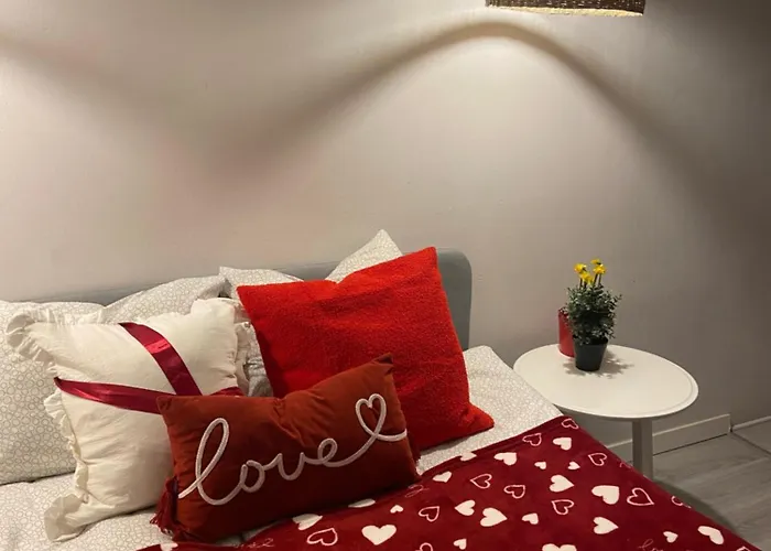 Nest Apartment